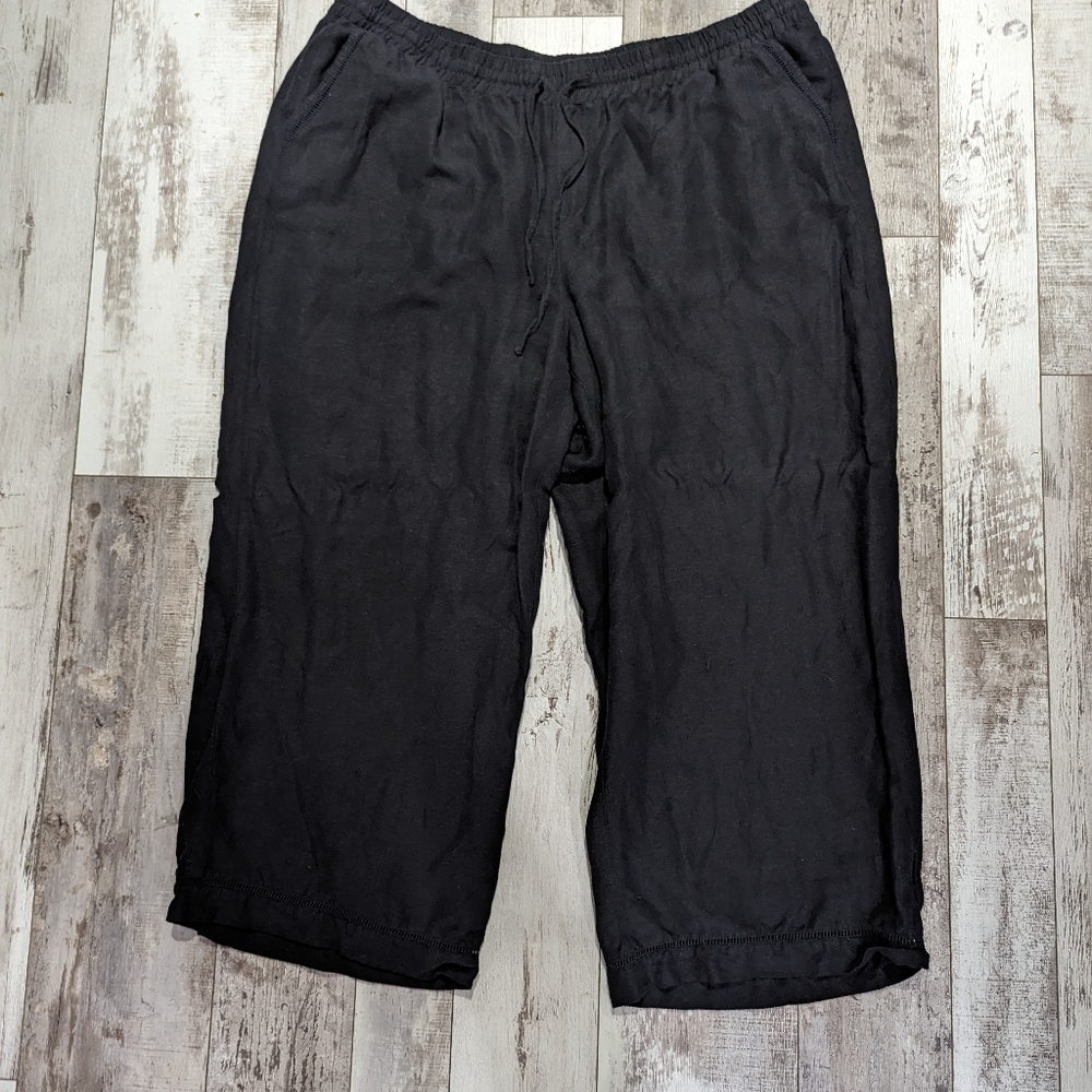 Lane‎ Bryant black women crop pants size 22 /24